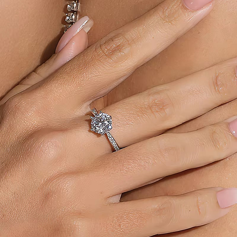 S925 Sterling Silver Brilliant 1CT VVS1 round Moissanite Wedding Engagement Ring High Quality Luxury Fine Jewelry for Women