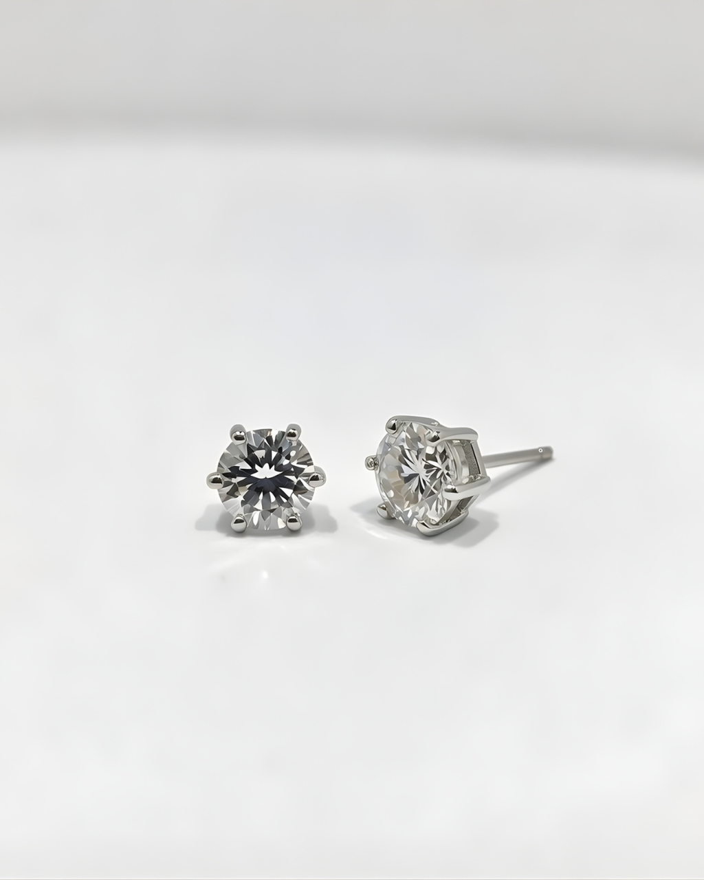 Classic 6-Claw Silver Earring