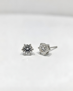 Classic 6-Claw Silver Earring