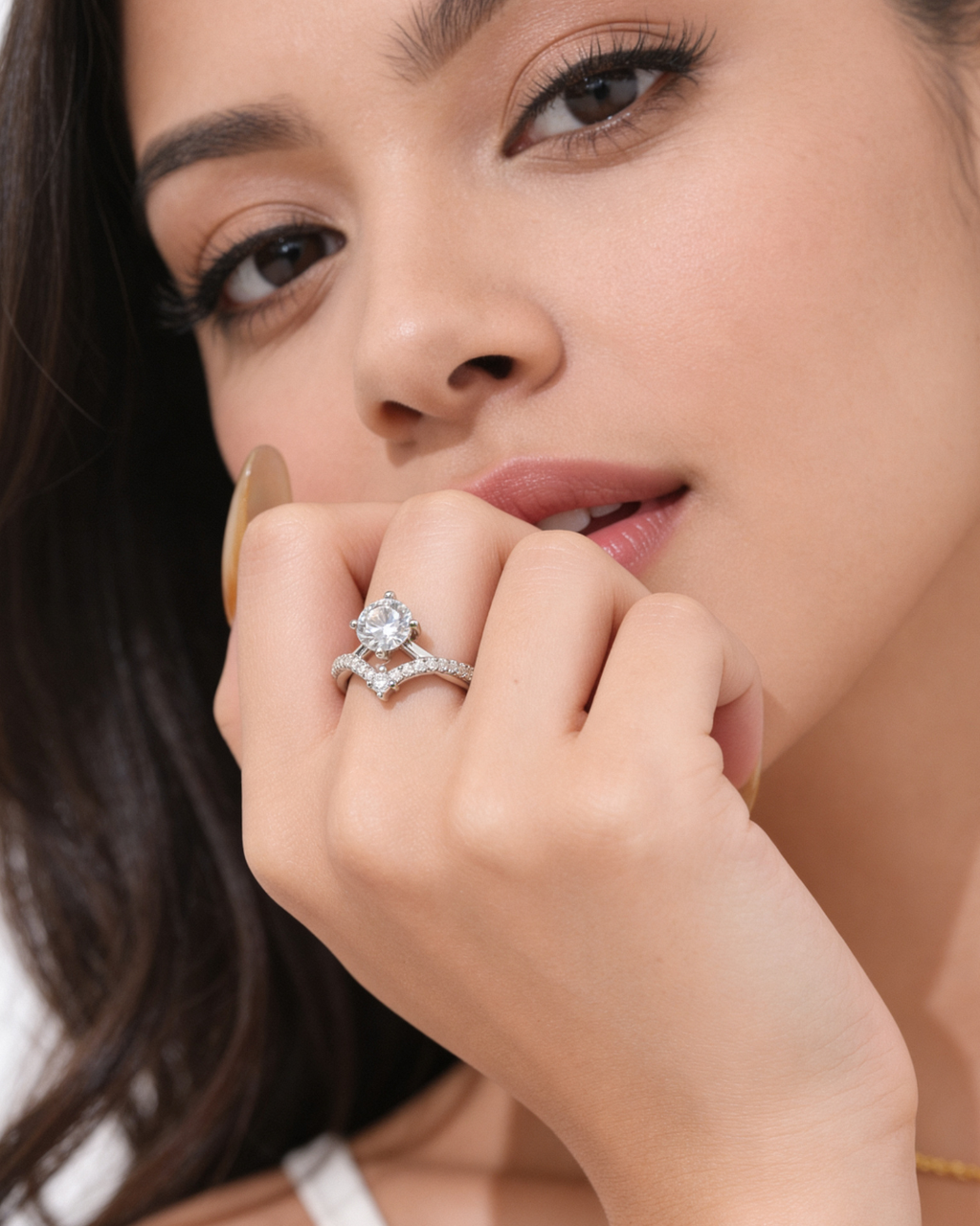 Royal V-Crown Ring