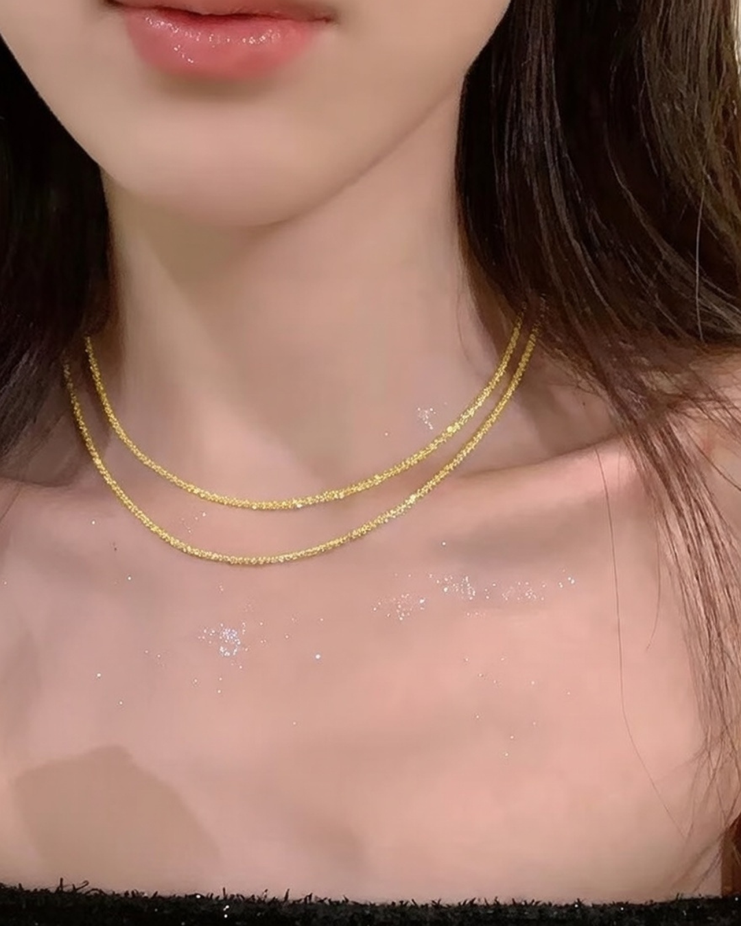 Essential chocker necklace