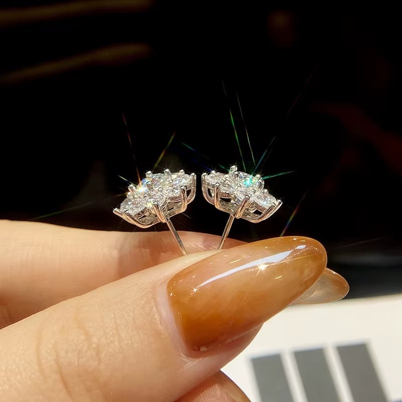Discover the Elegance of S925 Sterling Silver 0.5CT Moissanite Flower Stud Earrings – Perfect for Weddings and Engagements!